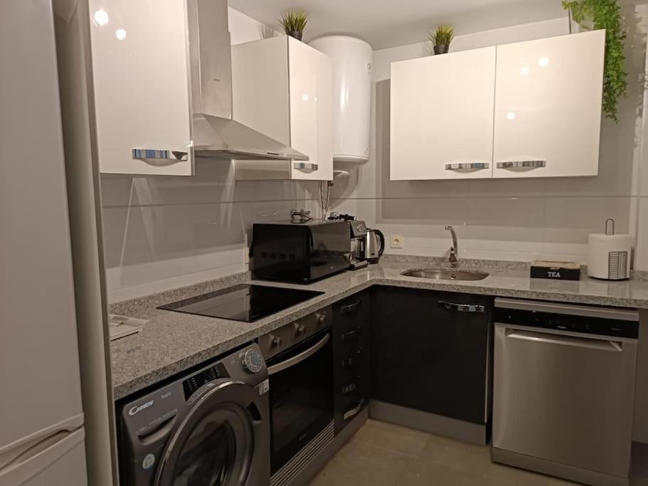 Gilet Senderismo Bici Parking 20 Min Valencia Apartment Exterior photo